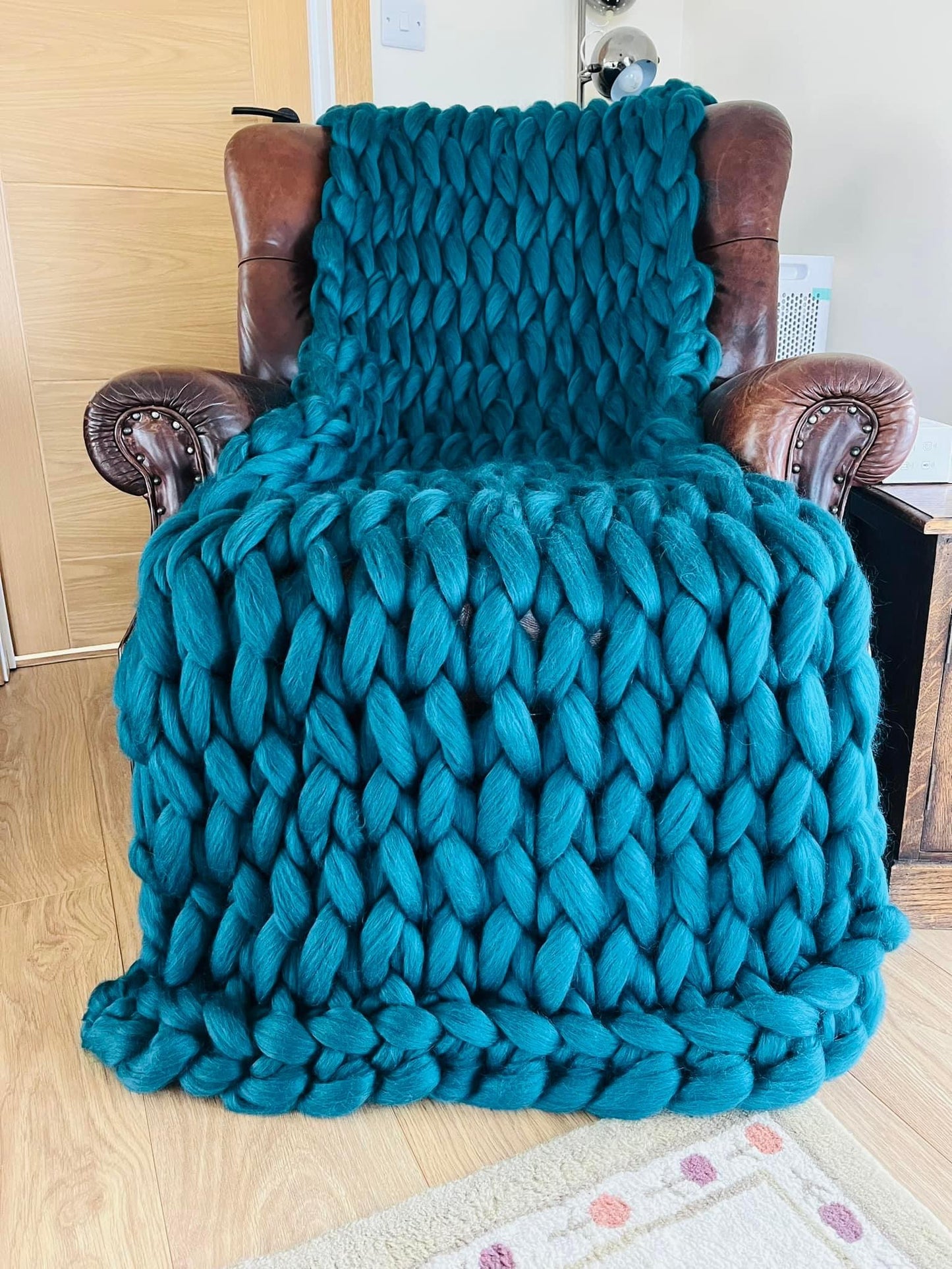 Large Arm Knitted Throw