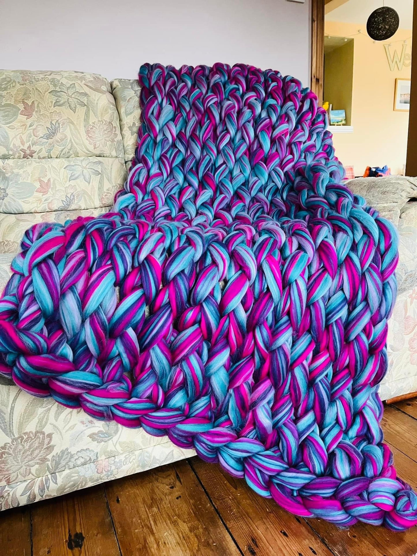 Large Arm Knitted Throw